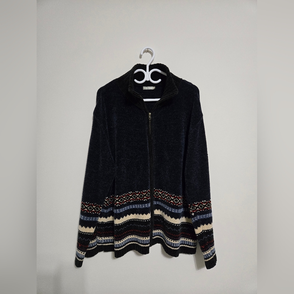 Patterned Zip-Up Sweater - Picture 3 of 5